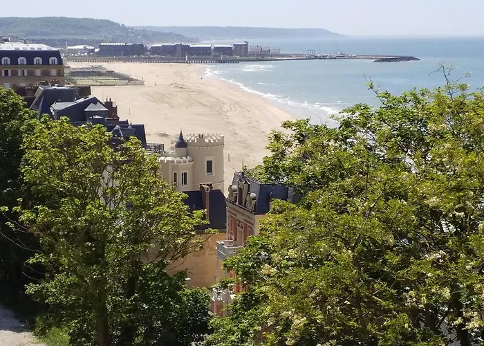 Et Les Hauts De Sophia * Trouville-sur-Mer