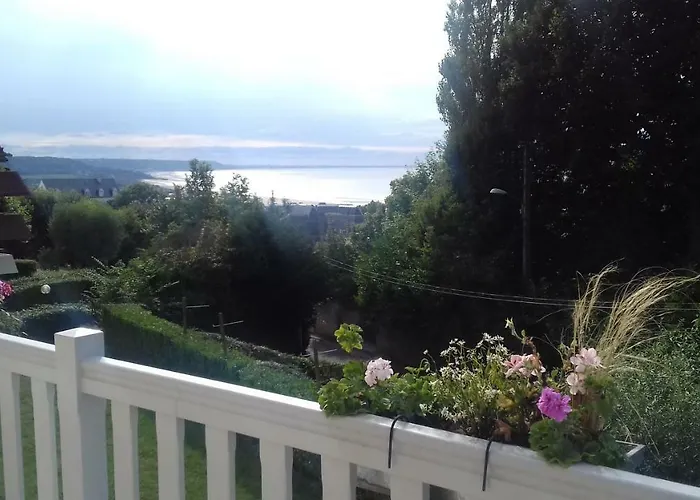 Et Les Hauts De Sophia * Trouville-sur-Mer