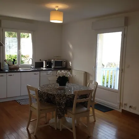 Et Les Hauts De Sophia * טרוביל-סור-מאר