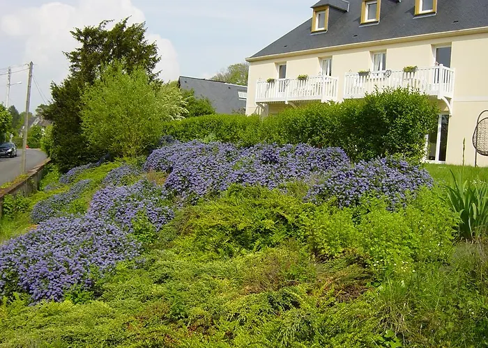 Et Les Hauts De Sophia * Trouville-sur-Mer